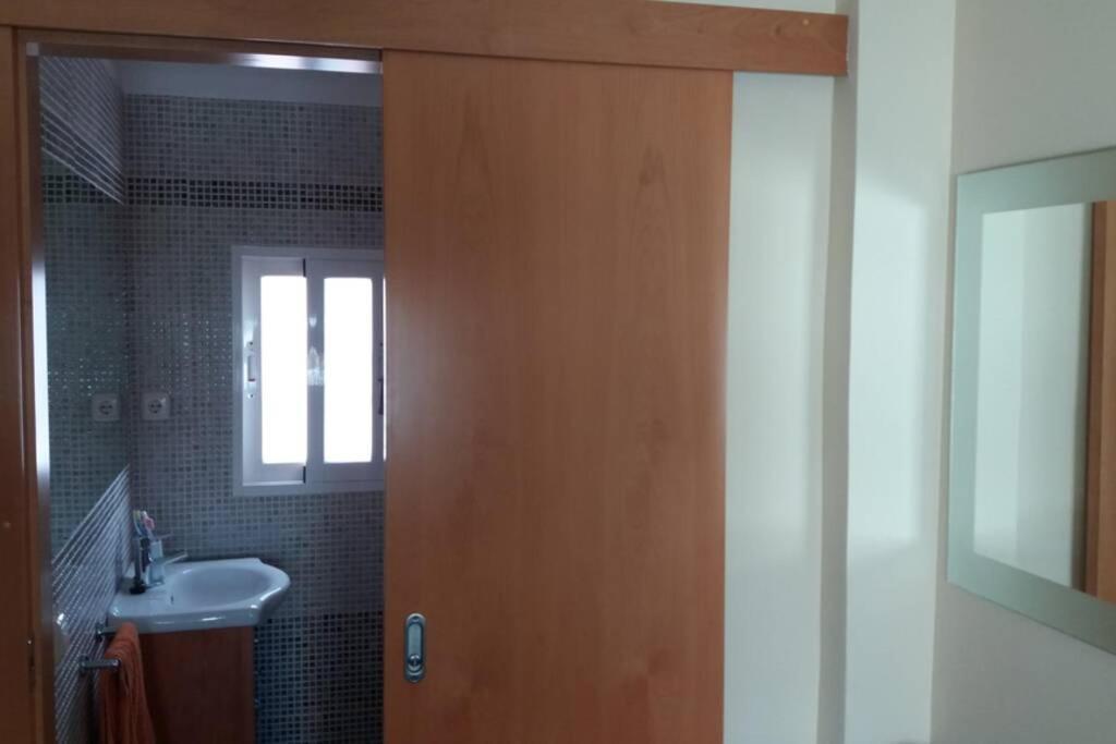 Estudio Recien Reformado Muy Cerca Del Mar Playa de Gandia Exteriér fotografie